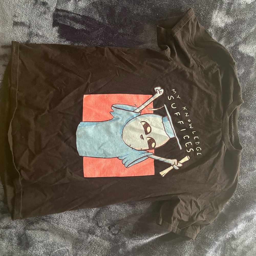 black shirt with picture in front